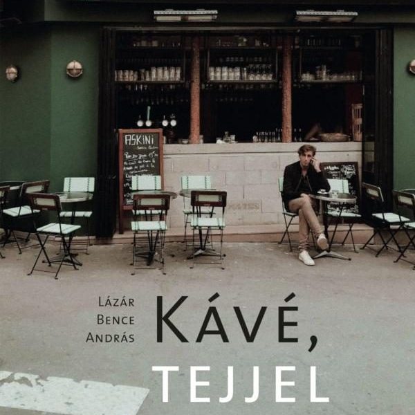 KÁVÉ, TEJJEL