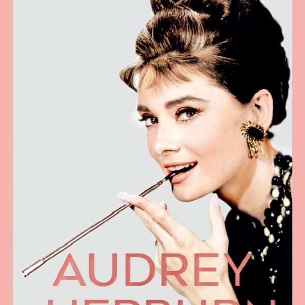 AUDREY HEPBURN - A STÍLUSIKON