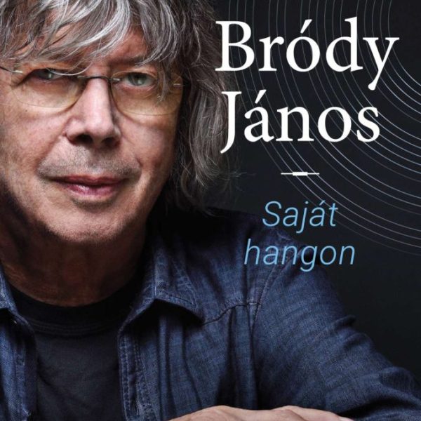 SAJÁT HANGON
