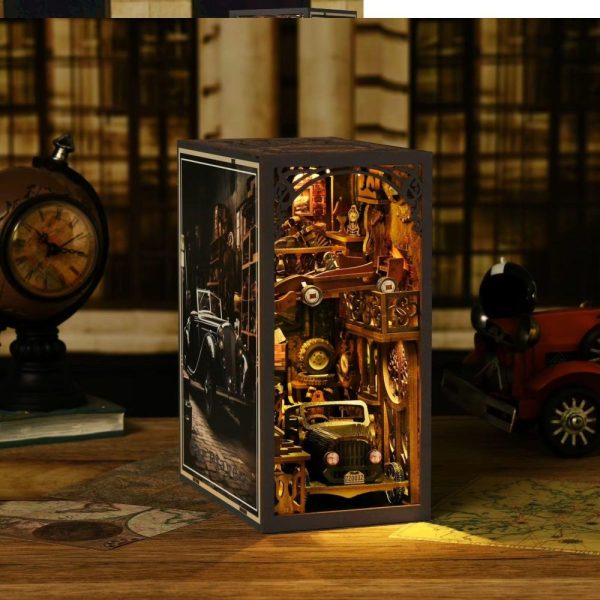 KÖNYVTÁMASZ - OLD TIME GARÁZS